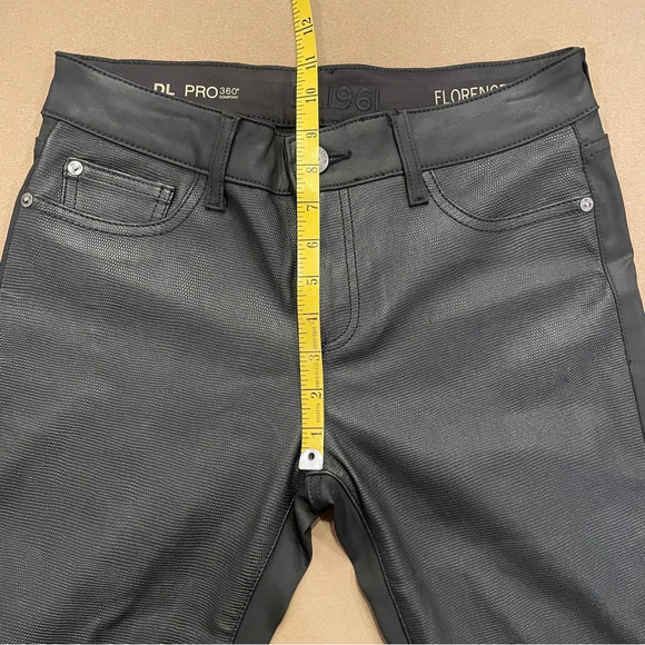 DL1961 Florence Lamb Leather Instasculpt Pants Size 28 - Picture 14 of 16